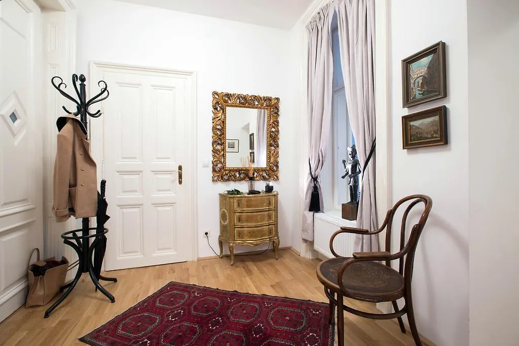 فيينا Apartment Schottenring